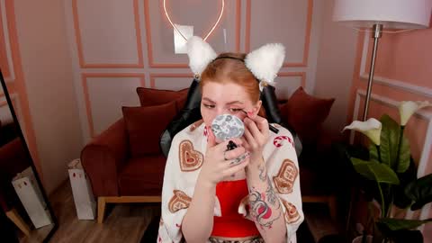 Call me Mira  thumbs up its make me happy online show from December 26, 2024, 6:43 pm