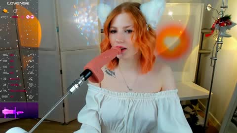 Call me Mira  thumbs up its make me happy online show from January 1, 2025, 6:26 am