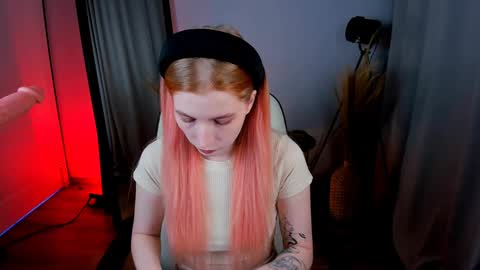 Call me Mira  thumbs up its make me happy online show from January 24, 2025, 7:07 pm