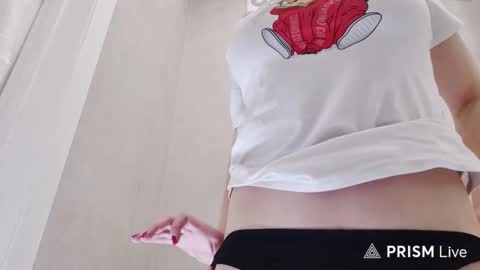 Snapshot of uninvited_raccoon chatting on January 15, 2026, 8:12 pm uninvited_raccoon online show from January 15, 2026, 8:12 pm