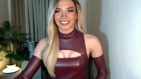 Miss Andrea online show from September 30, 2025, 3:50 pm