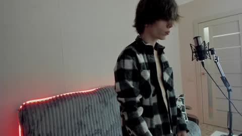 Alex online show from December 4, 2024, 8:56 am