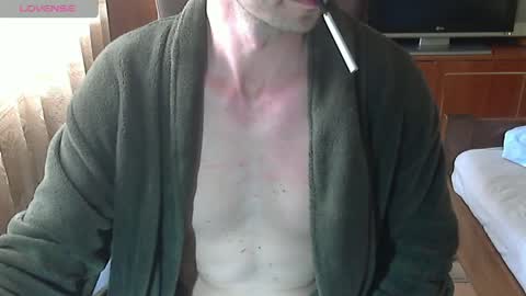 Snapshot of unnamedcock chatting on April 13, 2026, 8:20 am unnamedcock online show from April 13, 2026, 8:20 am