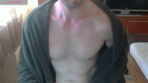 Snapshot of unnamedcock chatting on April 19, 2026, 8:13 am unnamedcock online show from April 19, 2026, 8:13 am
