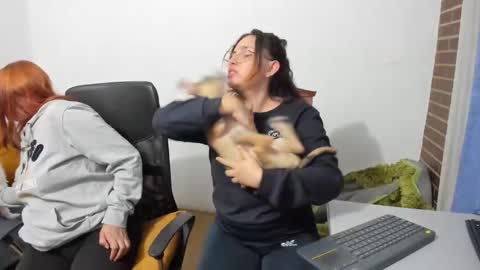 Kary and jhoa online show from March 7, 2025, 2:46 am