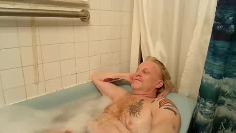 unwanted_boner online show from April 7, 2026, 2:23 am