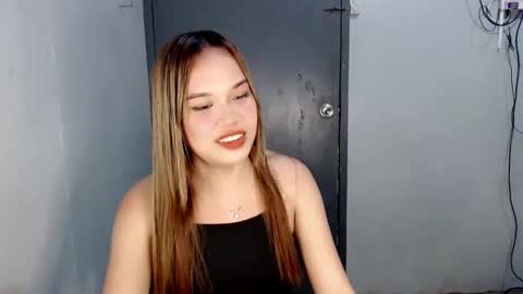 Snapshot of ur_anarosesexdoll chatting on February 25, 2025, 7:14 pm anarose online show from February 25, 2025, 7:14 pm