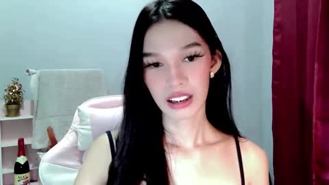 Snapshot of ur_asianbabexxx chatting on March 6, 2026, 10:23 am ur_asianbabexxx online show from March 6, 2026, 10:23 am