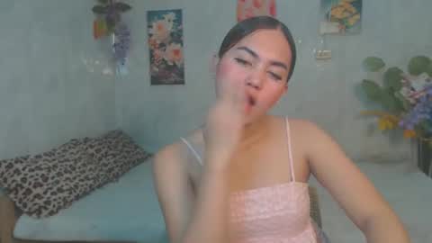 Snapshot of ur_bigcockeziekiel chatting on April 17, 2026, 6:49 am ur_bigcockeziekiel online show from April 17, 2026, 6:49 am