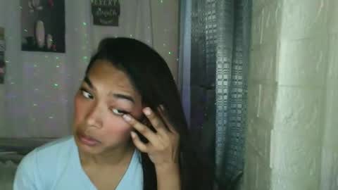 Snapshot of ur_dazzlingmorenaxx chatting on December 5, 2025, 3:26 am ur_dazzlingmorenaxx online show from December 5, 2025, 3:26 am