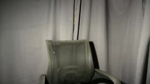 Snapshot of ur_fuckerbttm chatting on October 6, 2025, 9:34 pm ur_fuckerbttm online show from October 6, 2025, 9:34 pm