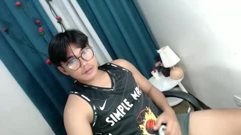 JADE online show from May 26, 2026, 7:15 am