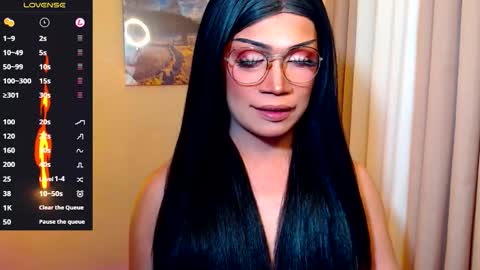 Snapshot of ur_new_fantasy chatting on December 16, 2025, 4:01 pm Call me Queeny online show from December 16, 2025, 4:01 pm