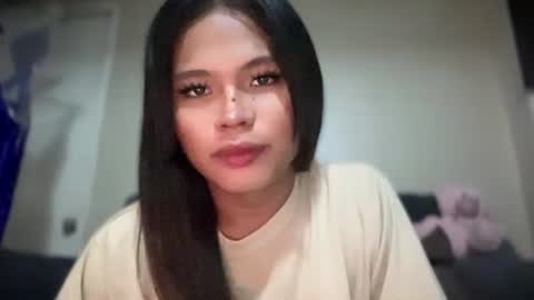 Snapshot of ur_new_obsession chatting on February 8, 2026, 6:11 pm ur_new_obsession online show from February 8, 2026, 6:11 pm