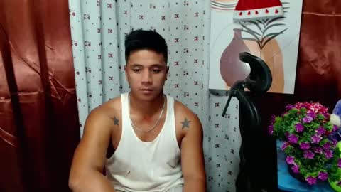 Snapshot of ur_pinoydave chatting on December 13, 2024, 6:49 pm Dave online show from December 13, 2024, 6:49 pm
