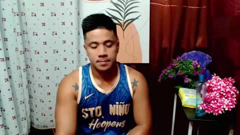 Snapshot of ur_pinoydave chatting on December 23, 2024, 7:52 pm Dave online show from December 23, 2024, 7:52 pm