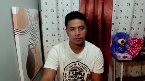 Snapshot of ur_pinoydave chatting on January 27, 2025, 2:35 pm Dave online show from January 27, 2025, 2:35 pm