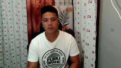 Snapshot of ur_pinoydave chatting on February 15, 2025, 9:59 pm Dave online show from February 15, 2025, 9:59 pm