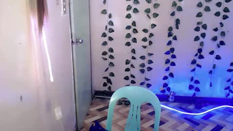 chesca online show from March 6, 2026, 8:22 am