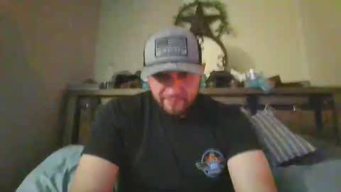 Snapshot of ur_zaddy4now chatting on January 28, 2025, 7:00 am ur_zaddy4now online show from January 28, 2025, 7:00 am