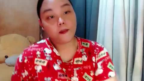 Snapshot of urasian_hotchix69 chatting on November 22, 2025, 2:43 am Lycah online show from November 22, 2025, 2:43 am