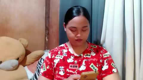 Snapshot of urasian_hotchix69 chatting on December 20, 2025, 7:04 am Lycah online show from December 20, 2025, 7:04 am