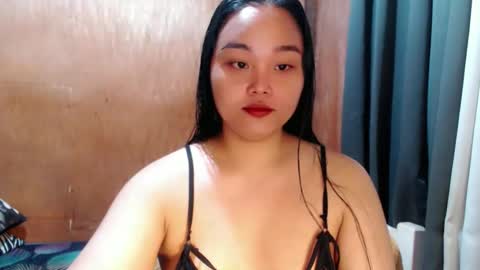Snapshot of urasian_hotchix69 chatting on March 1, 2026, 9:39 pm Lycah online show from March 1, 2026, 9:39 pm