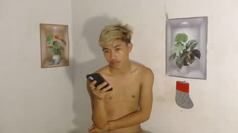 Snapshot of urasian_jomarie chatting on March 25, 2026, 11:11 pm urasian_jomarie online show from March 25, 2026, 11:11 pm