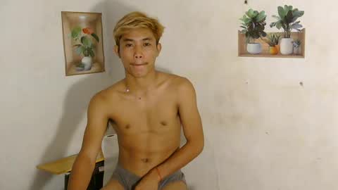 Snapshot of urasian_jomarie chatting on June 12, 2026, 1:32 pm urasian_jomarie online show from June 12, 2026, 1:32 pm