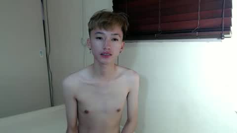 urasian_ladyboyxxx online show from May 21, 2026, 10:22 am