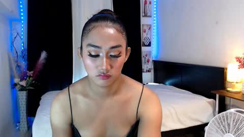 Olivia online show from February 6, 2025, 6:24 pm