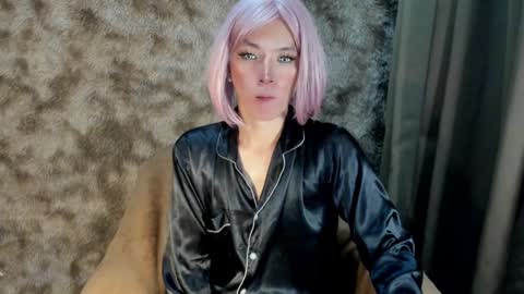 yana online show from February 7, 2025, 10:08 am