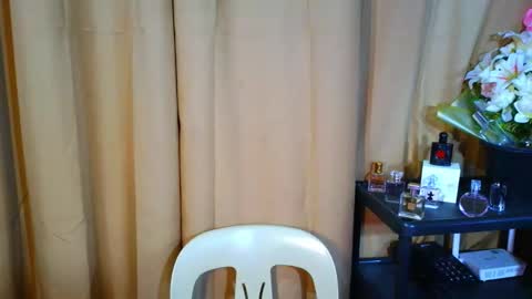 Snapshot of urasiancumboix2 chatting on November 14, 2025, 8:29 pm urasiancumboix2 online show from November 14, 2025, 8:29 pm