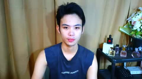 Snapshot of urasiancumboix2 chatting on November 21, 2025, 6:28 pm urasiancumboix2 online show from November 21, 2025, 6:28 pm