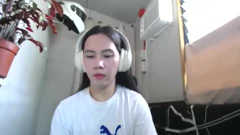 Snapshot of urasiantserika chatting on March 18, 2026, 1:42 am Erika online show from March 18, 2026, 1:42 am