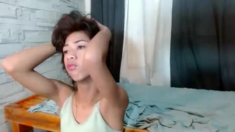 Snapshot of urasianyana chatting on April 8, 2026, 1:27 am urasianyana online show from April 8, 2026, 1:27 am