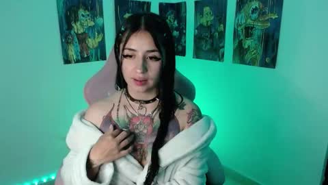 Snapshot of urbaby6irl chatting on February 22, 2025, 5:23 am Danielle online show from February 22, 2025, 5:23 am
