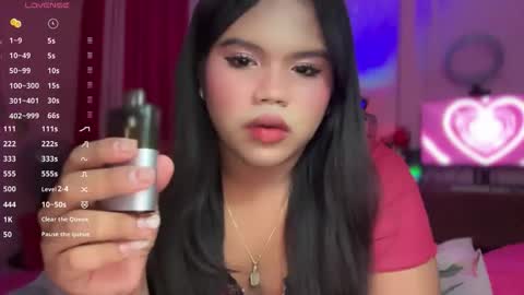 Snapshot of urbabysofia0305 chatting on May 11, 2026, 6:05 pm Sofia online show from May 11, 2026, 6:05 pm