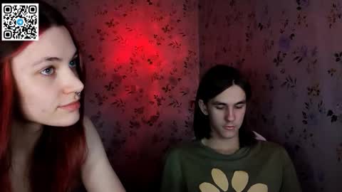 Snapshot of urbankai_ chatting on December 4, 2025, 10:51 pm Lisa and Vlad online show from December 4, 2025, 10:51 pm