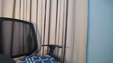 Snapshot of urbbgurl_lynxx chatting on October 6, 2025, 8:45 am Urbbgurl lynxx online show from October 6, 2025, 8:45 am