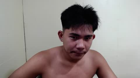 Snapshot of urcutie_asianboy chatting on September 23, 2025, 7:00 am KEN online show from September 23, 2025, 7:00 am
