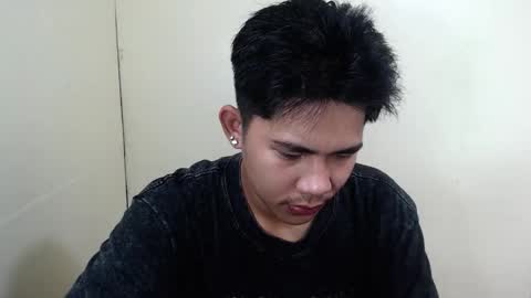 Snapshot of urcutie_asianboy chatting on October 6, 2025, 6:33 am KEN online show from October 6, 2025, 6:33 am