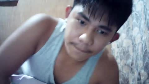 Snapshot of urcutie_asianboy chatting on January 5, 2026, 5:27 pm KEN online show from January 5, 2026, 5:27 pm