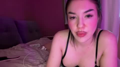 Snapshot of urdevilbaby chatting on February 15, 2025, 2:44 pm Margo online show from February 15, 2025, 2:44 pm