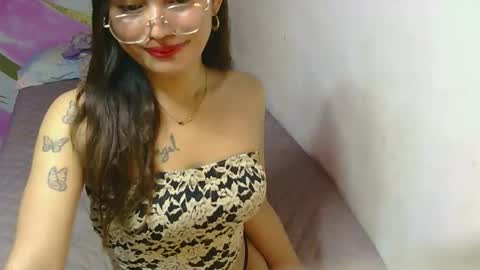 Snapshot of urdream_bride chatting on January 12, 2026, 12:21 pm urdream_bride online show from January 12, 2026, 12:21 pm