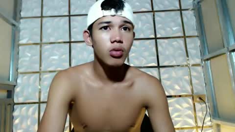 Snapshot of urdreamboy_clarin chatting on February 8, 2026, 6:22 pm urdreamboy_clarin online show from February 8, 2026, 6:22 pm