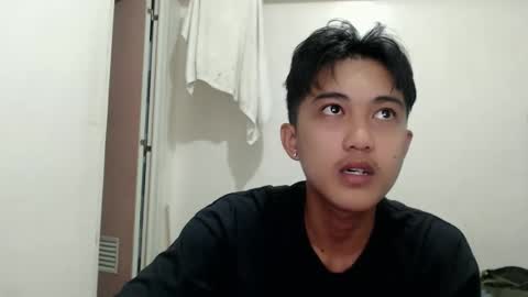 urdreamboy_prince online show from June 8, 2026, 12:38 pm