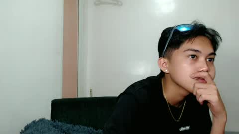 urdreamboy_prince online show from June 11, 2026, 9:35 pm