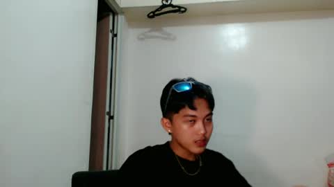 urdreamboy_prince online show from June 15, 2026, 7:54 am