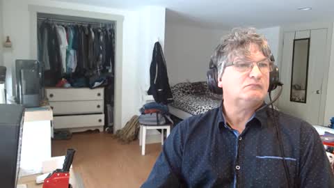 Gregor online show from February 3, 2025, 3:38 pm
